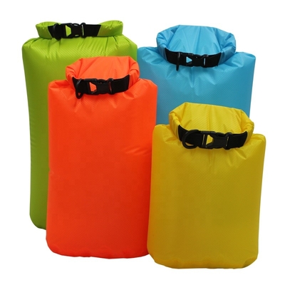 Roll Top Waterproof Dry Bag Made of Custom Ultralight Nylon for Hiking and Travelling