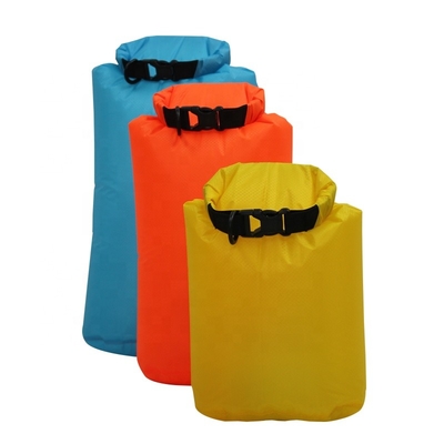 Roll Top Waterproof Dry Bag Made of Custom Ultralight Nylon for Hiking and Travelling