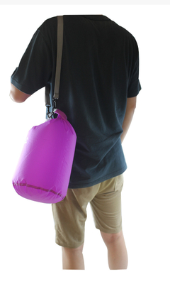 Custom Logo Water Proof Bag For Beach 10L Capacity Round Bottom
